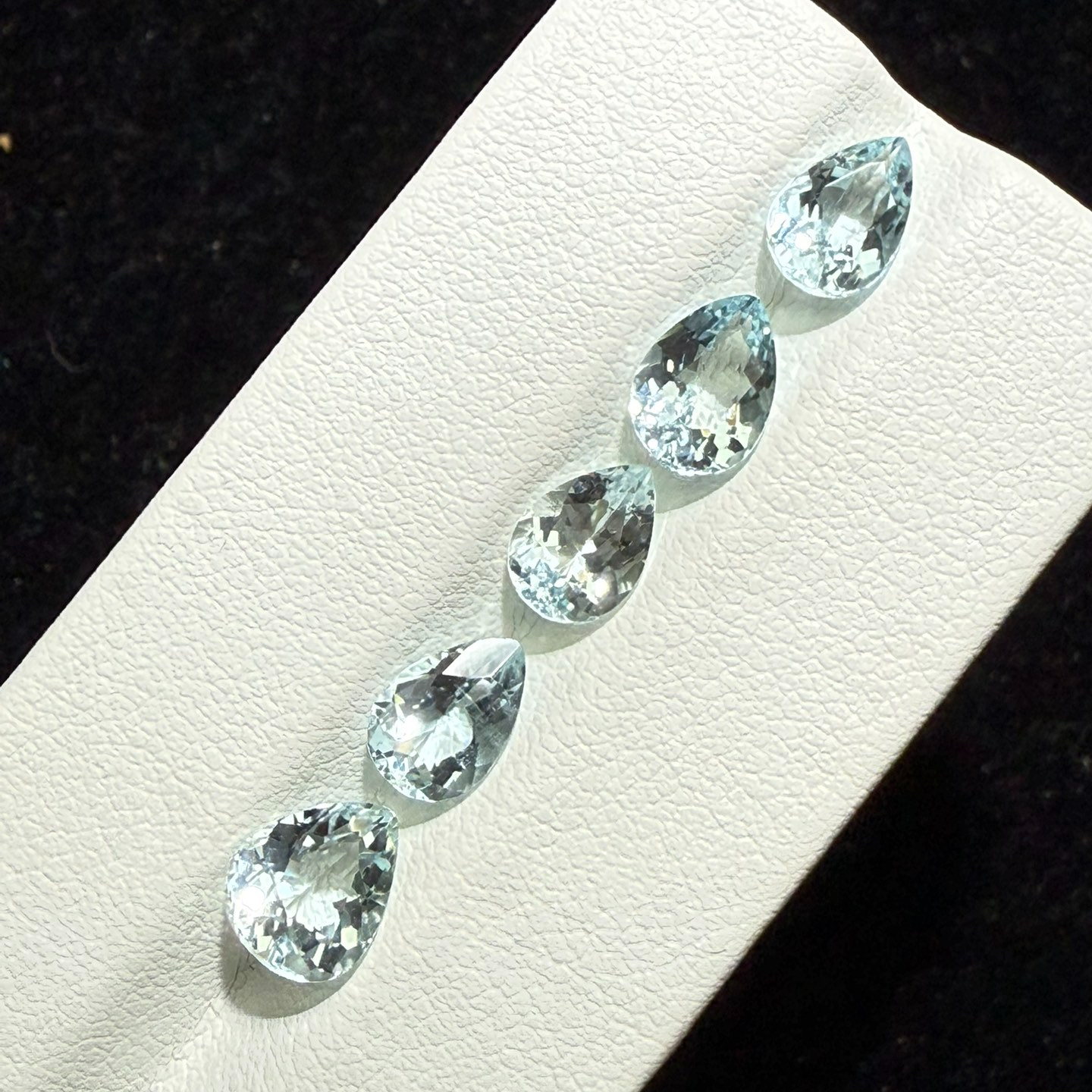 5.13ct天然海蓝宝裸石 尺寸7.9*6.7*4.5mm