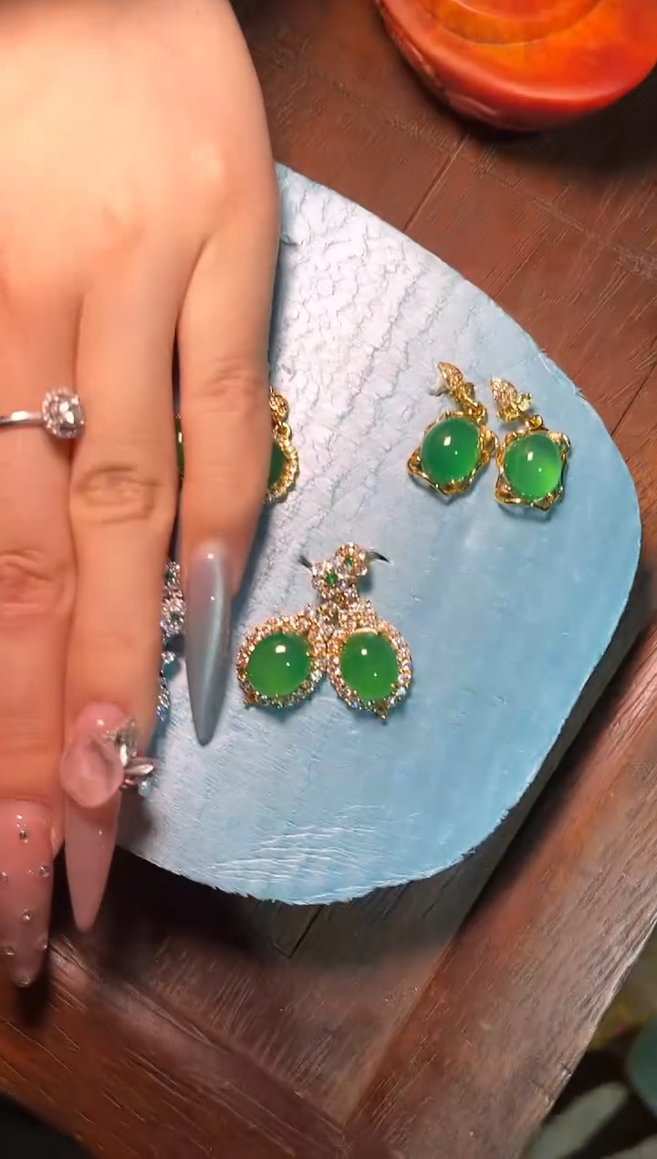 【闪购商品】翡翠颈饰未镶嵌雅琪优选专属链接q28