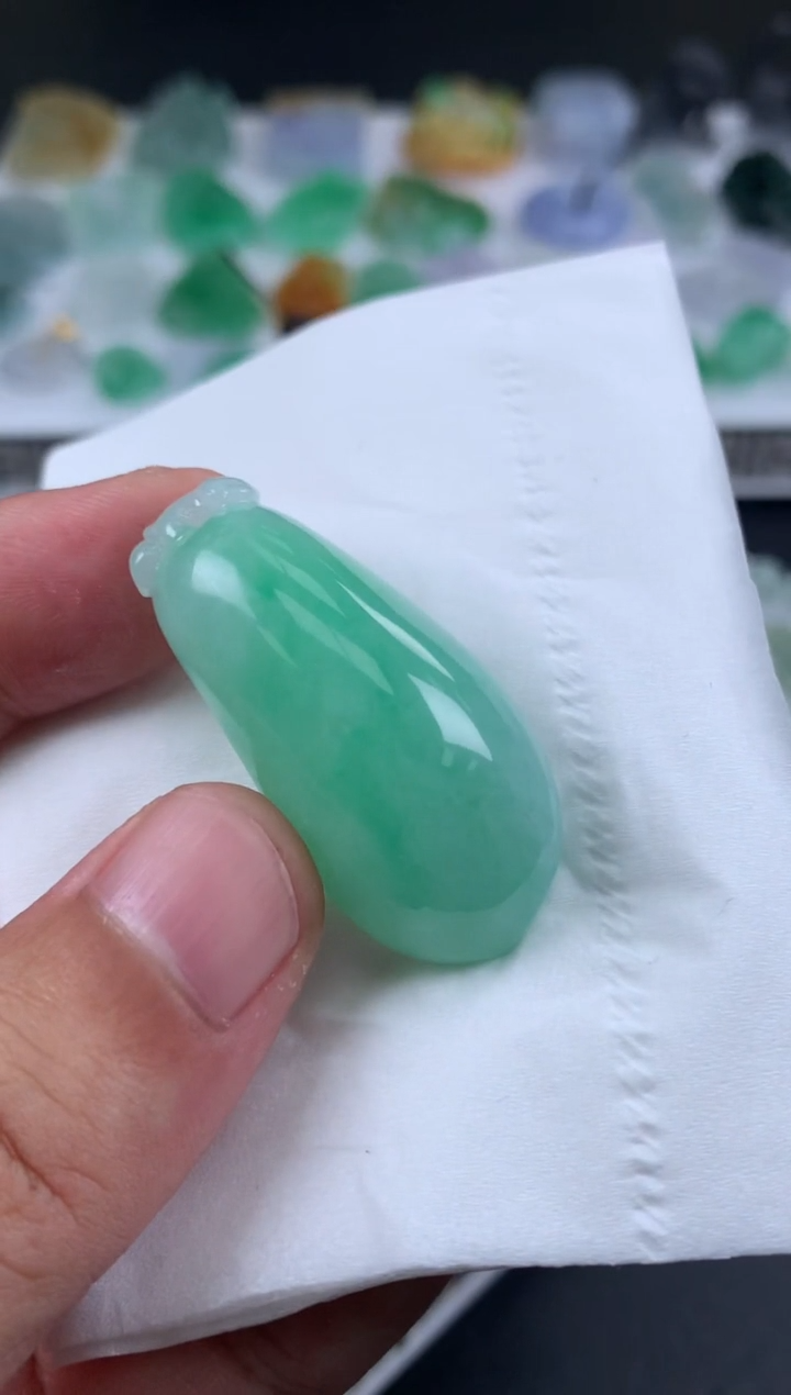 【闪购商品】定制翡翠未镶嵌翡翠