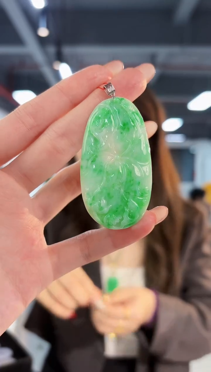 【闪购商品】翡翠颈饰18K金镶嵌缅料A货/支持复检/一件