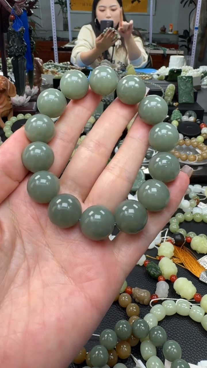 未镶嵌手串和田玉新疆且末蓝卡16
