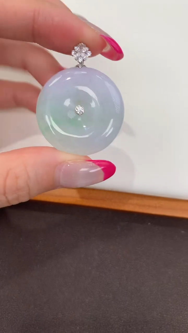 颈饰18K金镶嵌翡翠天然缅甸a货翡翠