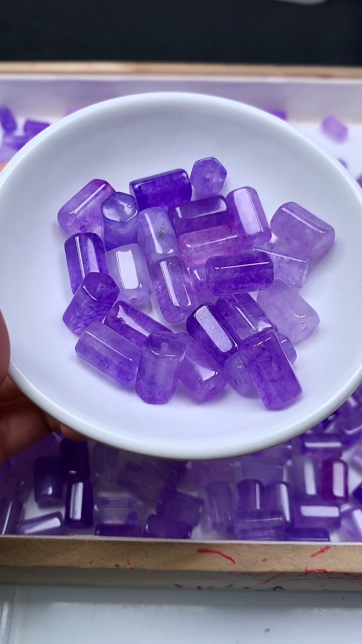 未镶嵌散珠碧玺E826 冰紫碧玺 菱形9*13mm3颗6.8元