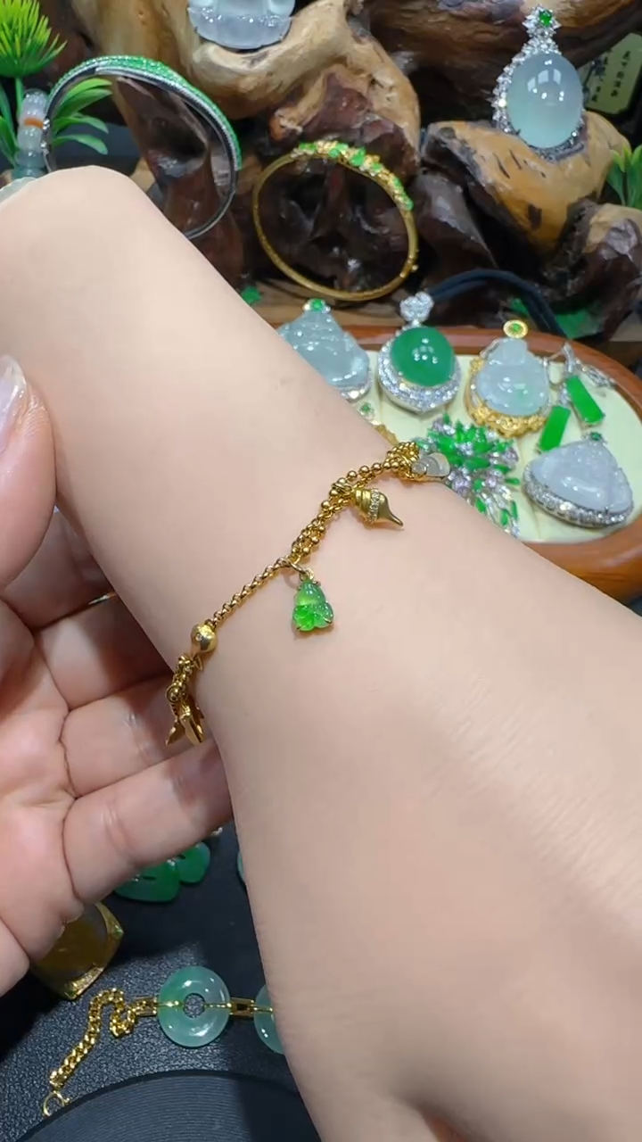 【闪购商品】翡翠手链18K金镶嵌手链