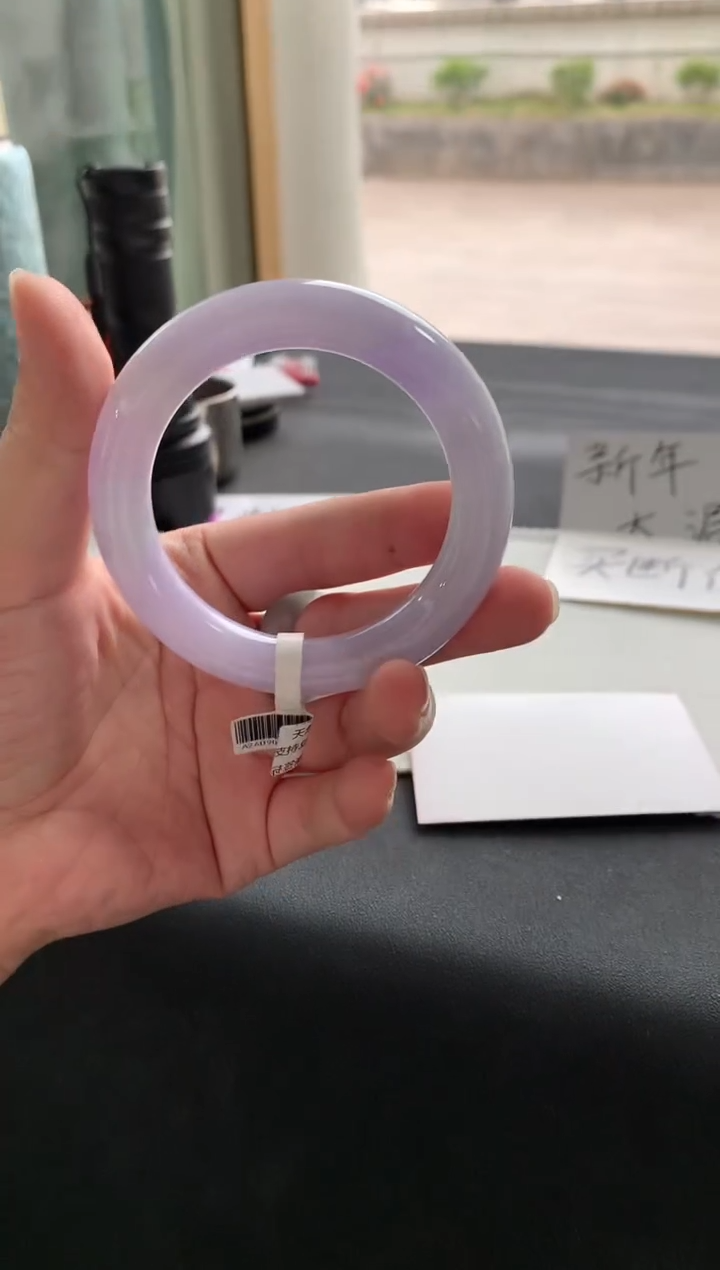 【闪购商品】翡翠手镯未镶嵌55.3圆条买断Y547