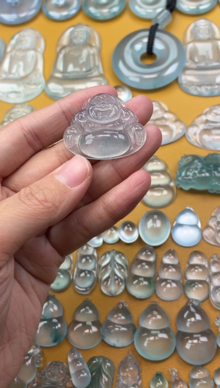 吊坠(不含链)未镶嵌翡翠39 佛公 21.5 27.6 4.4