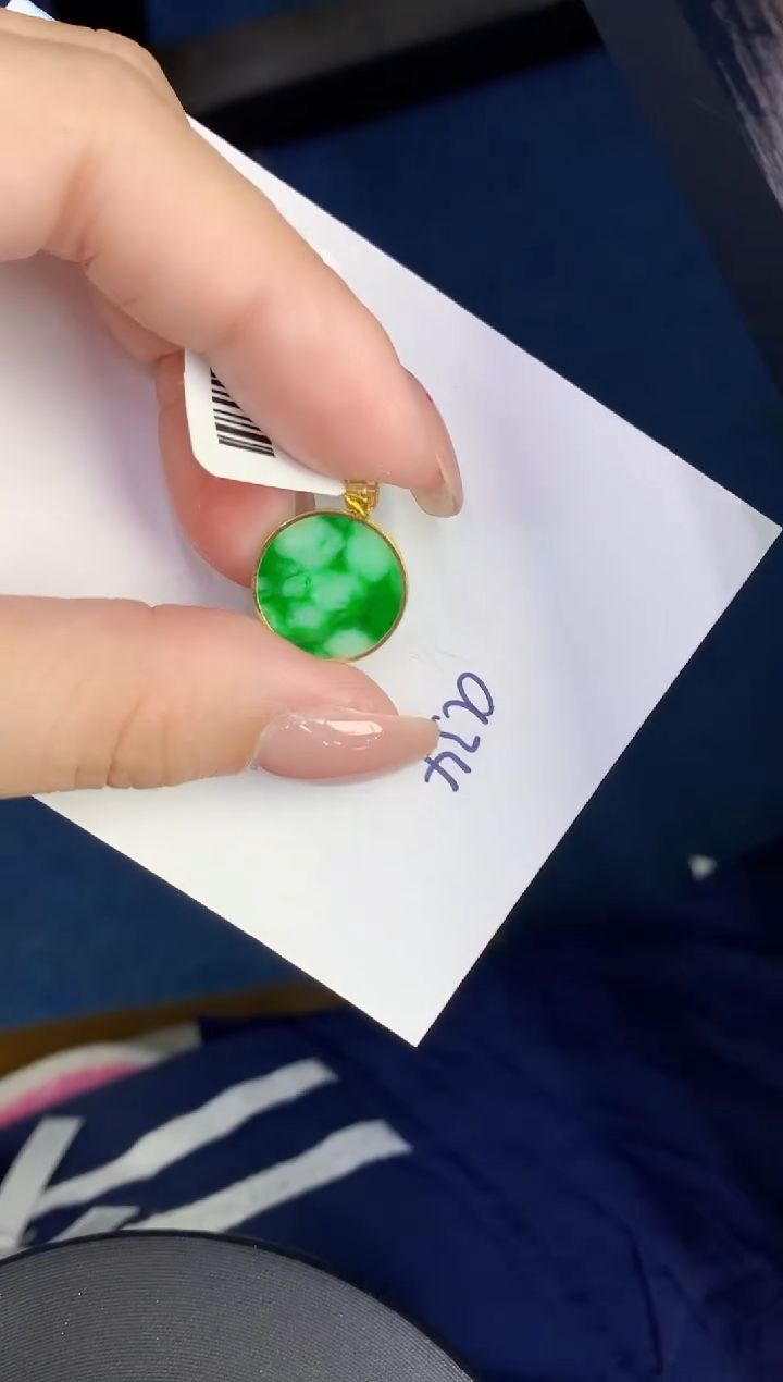 【闪购商品】翡翠颈饰18K金镶嵌0000000000