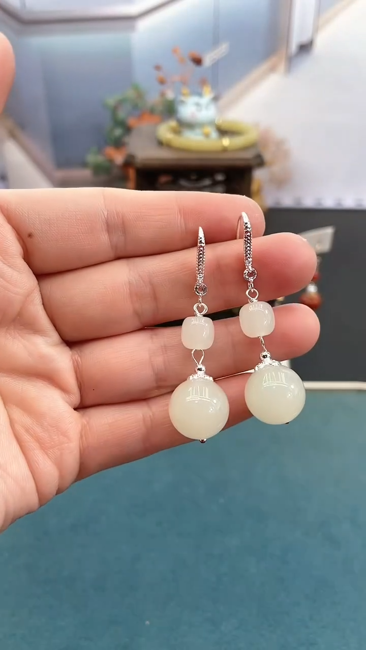 银S925镶嵌和田玉耳饰14mm白色双珠