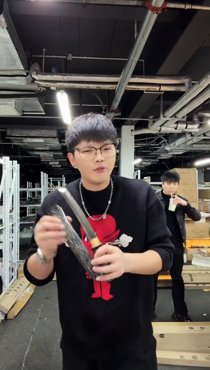 螺钿短刀 黑牛角 烧刃