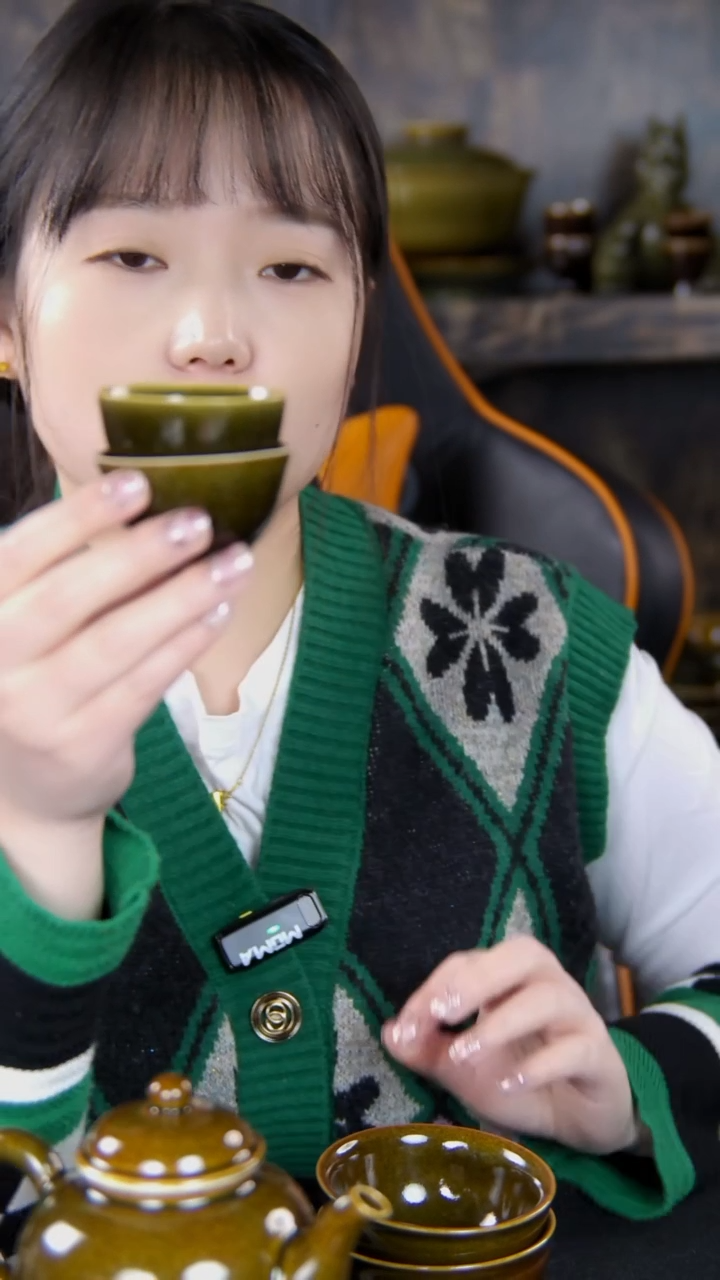 【闪购商品】拍一发二鳝鱼黄色 原矿 小杯子  