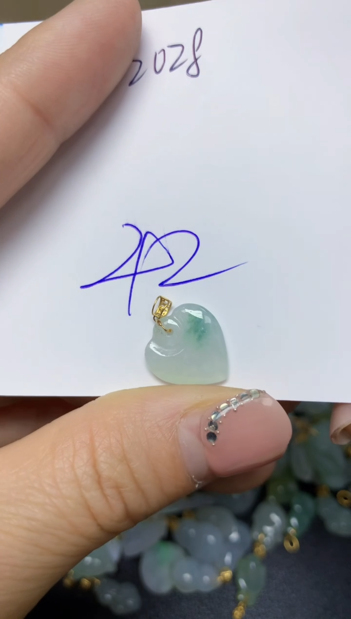 【闪购商品】翡翠挂件18K金镶嵌 天然翡翠A货