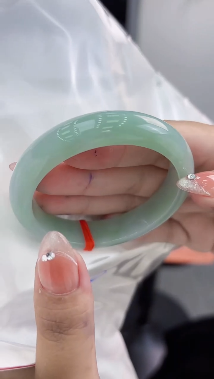 【闪购商品】翡翠手镯未镶嵌翡翠手镯56.4