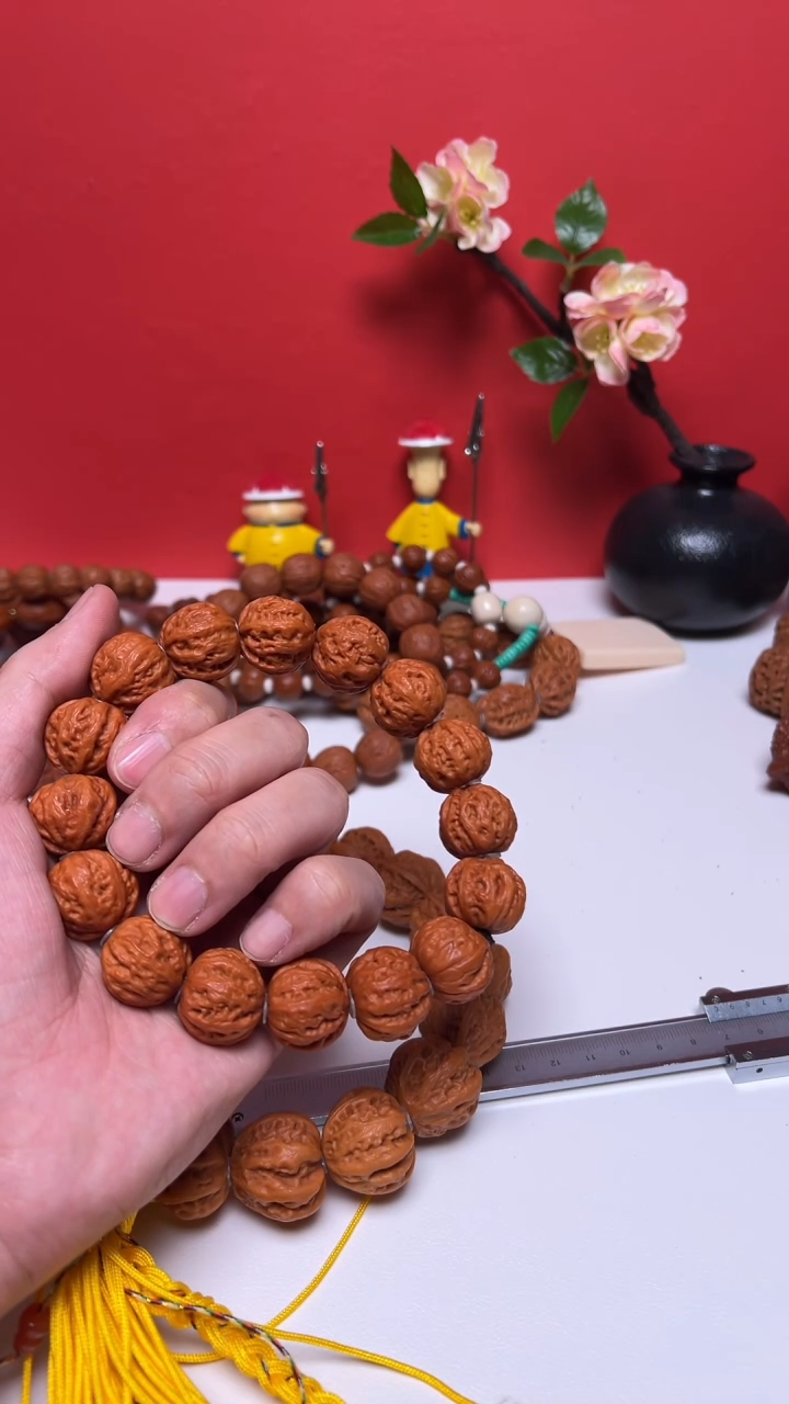 【闪购商品】文玩核桃手串野生小核桃