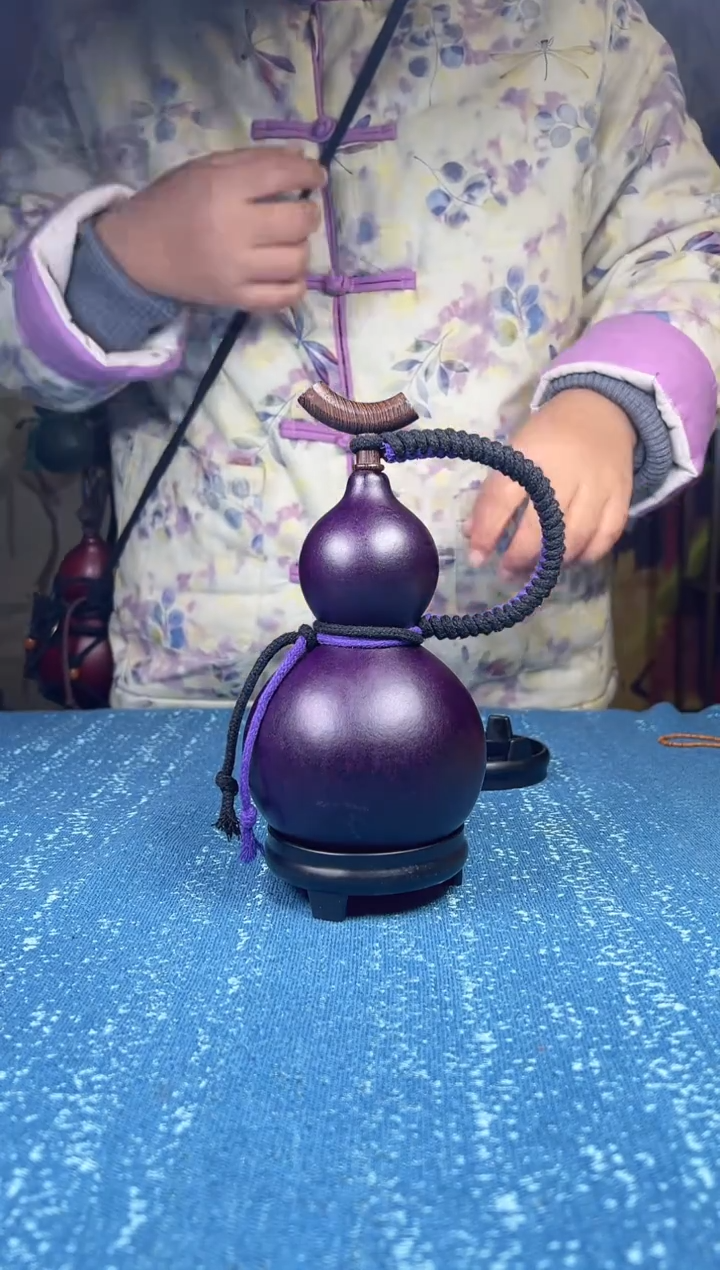 025--大漆酒葫芦--（400ml左右） 