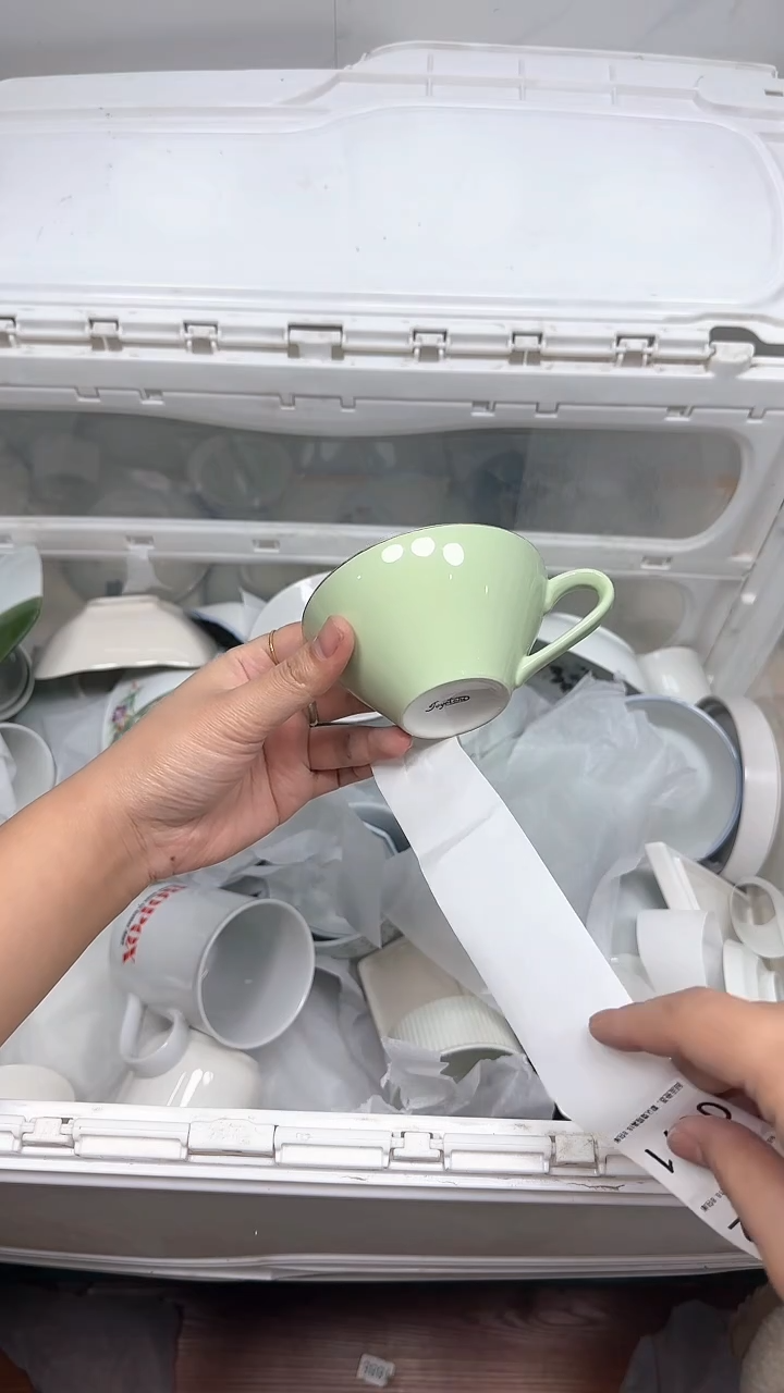 【闪购商品】691回流瓷器默认微瑕，18.8包邮