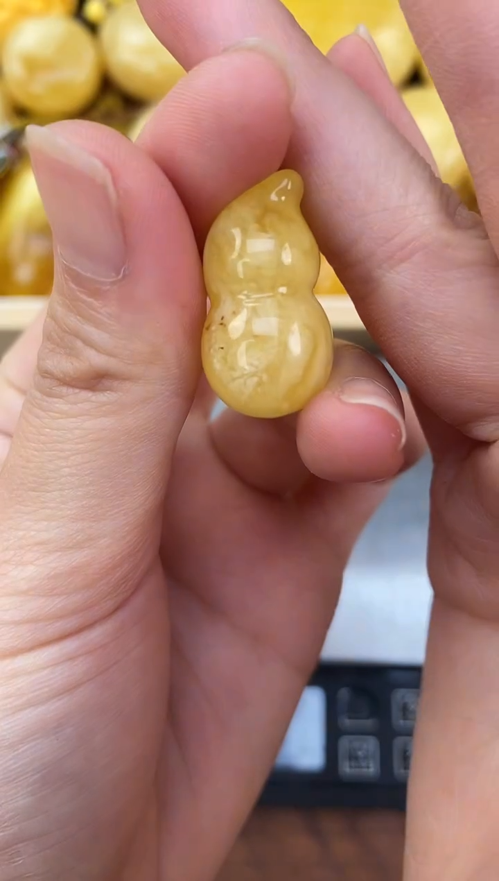 裸石琥珀未镶嵌天然琥珀蜜蜡