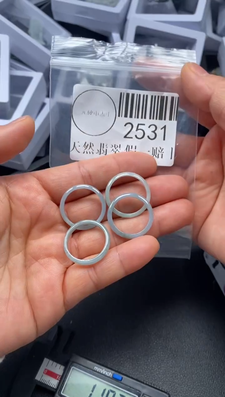 吊坠(不含链)未镶嵌翡翠2531