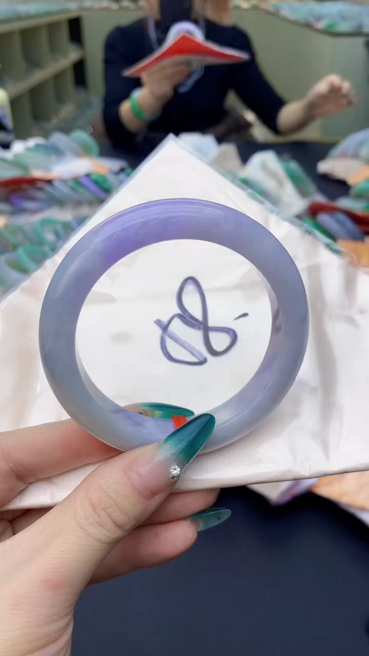 【闪购商品】翡翠手镯未镶嵌0883975745