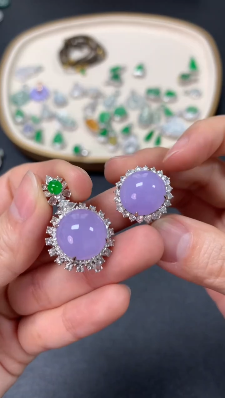 【闪购商品】翡翠吊坠(不含链)18K金镶嵌一套69800