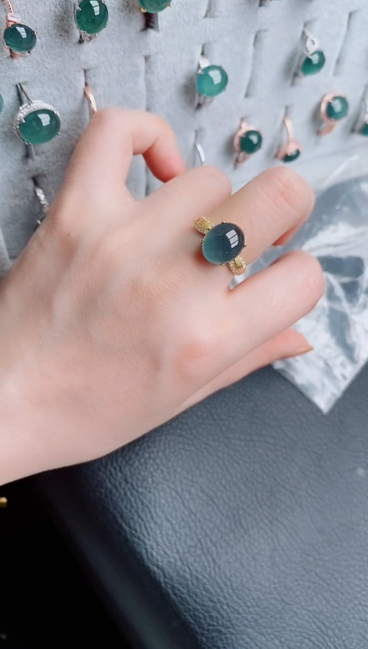 【闪购商品】翡翠戒指银S925镶嵌天然A货翡翠903