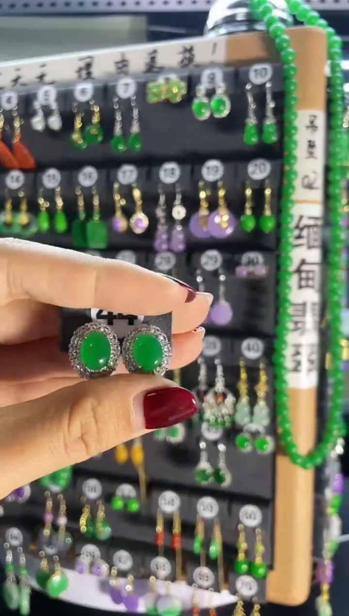 【闪购商品】翡翠耳饰银S925镶嵌44.....