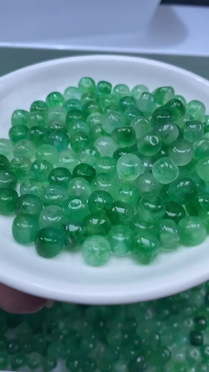 颈饰未镶嵌水晶W1771绿碧玺老型8*7MM*20颗