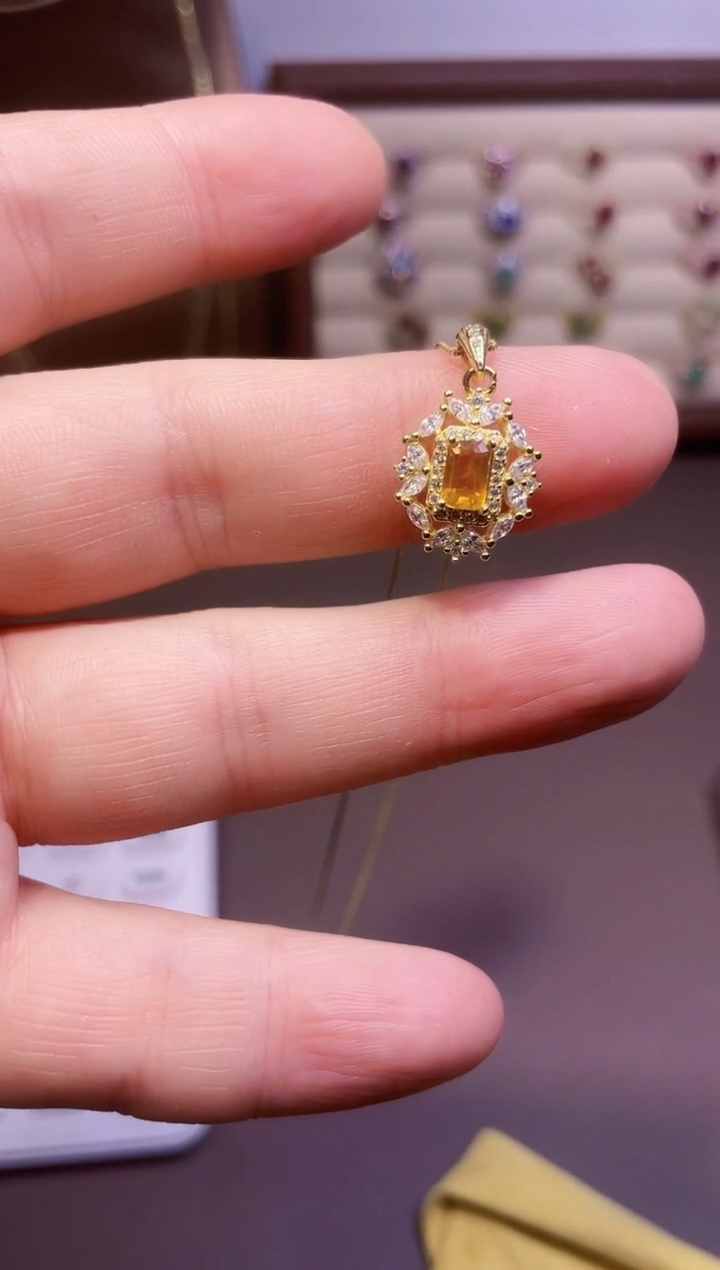 【闪购商品】彩色蓝宝石吊坠(赠链)银S925镶嵌1