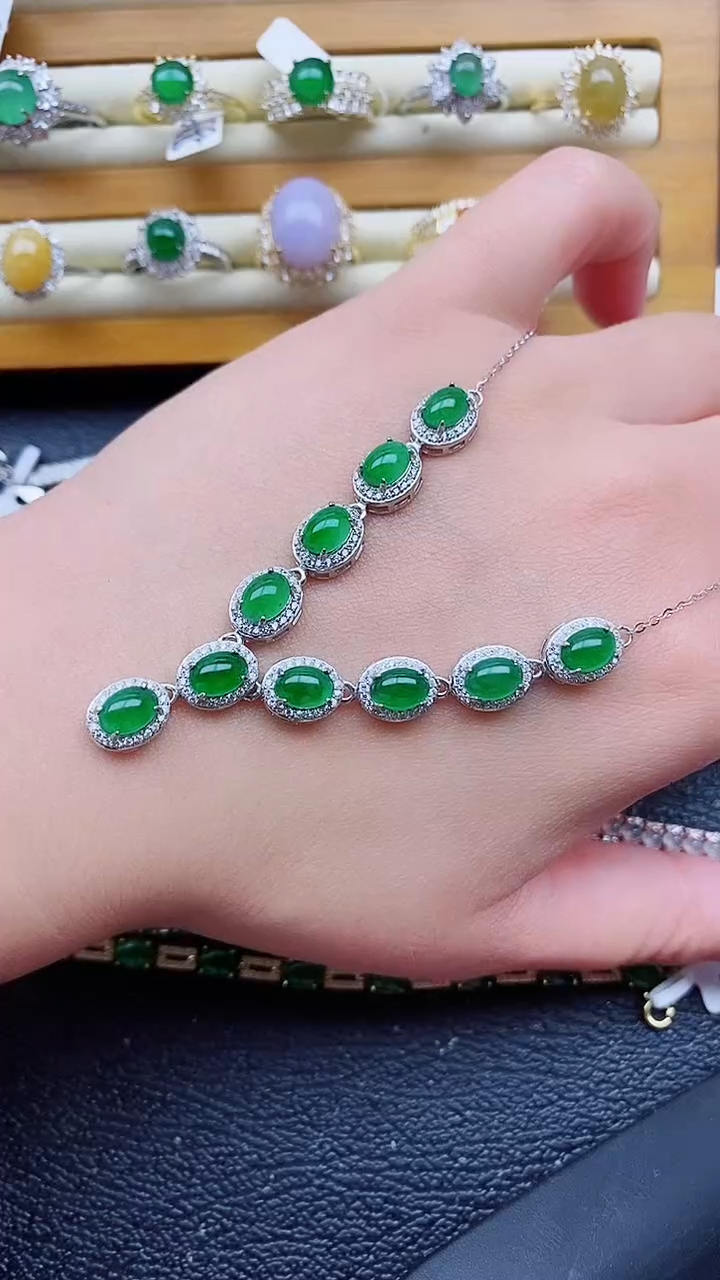 银S925镶嵌戒指翡翠1