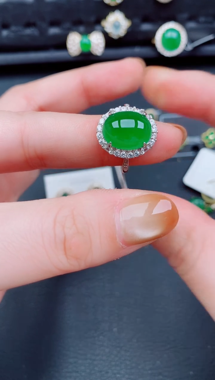 【闪购商品】翡翠戒指银S925镶嵌天然a货翡翠401