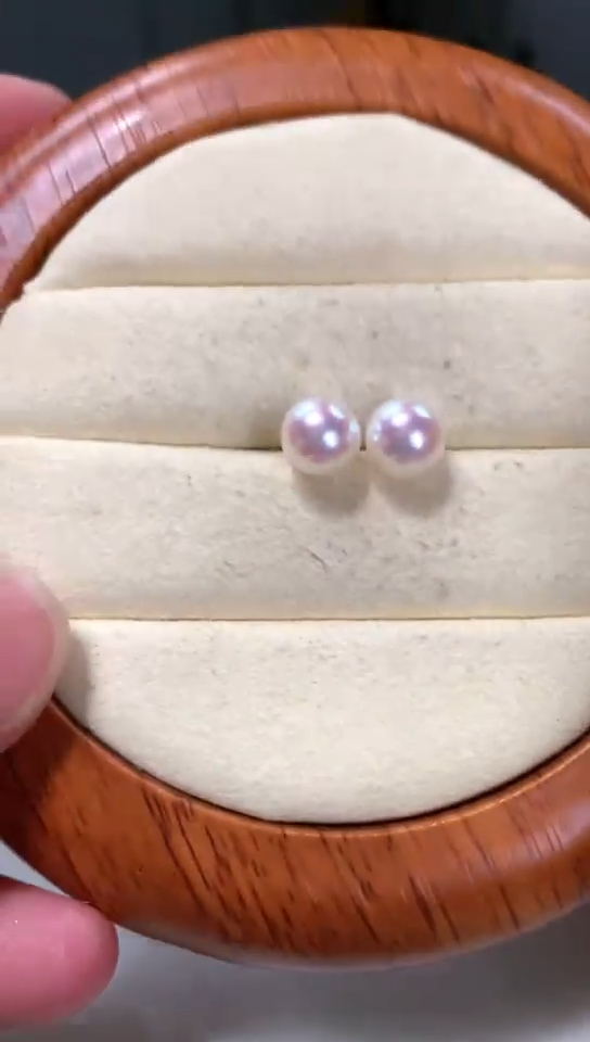 【闪购商品】海水珍珠耳钉18K金镶嵌8-9海水耳钉