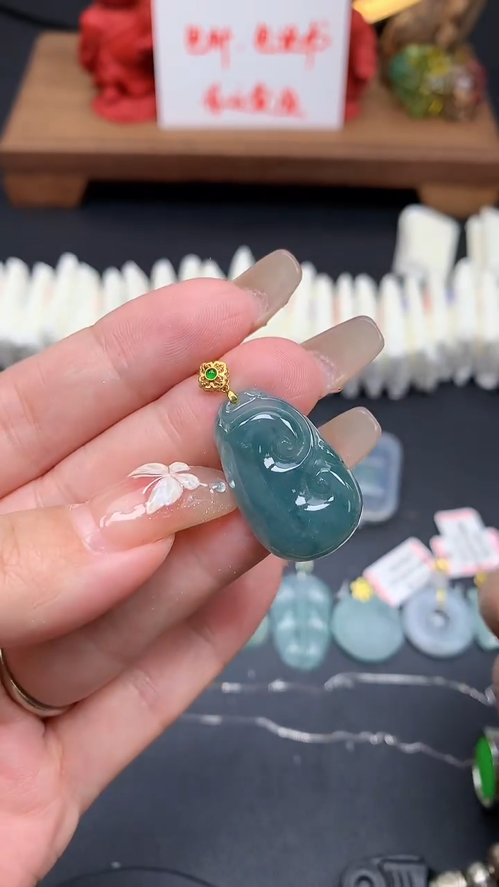 【闪购商品】翡翠吊坠(不含链)18K金镶嵌MS153003