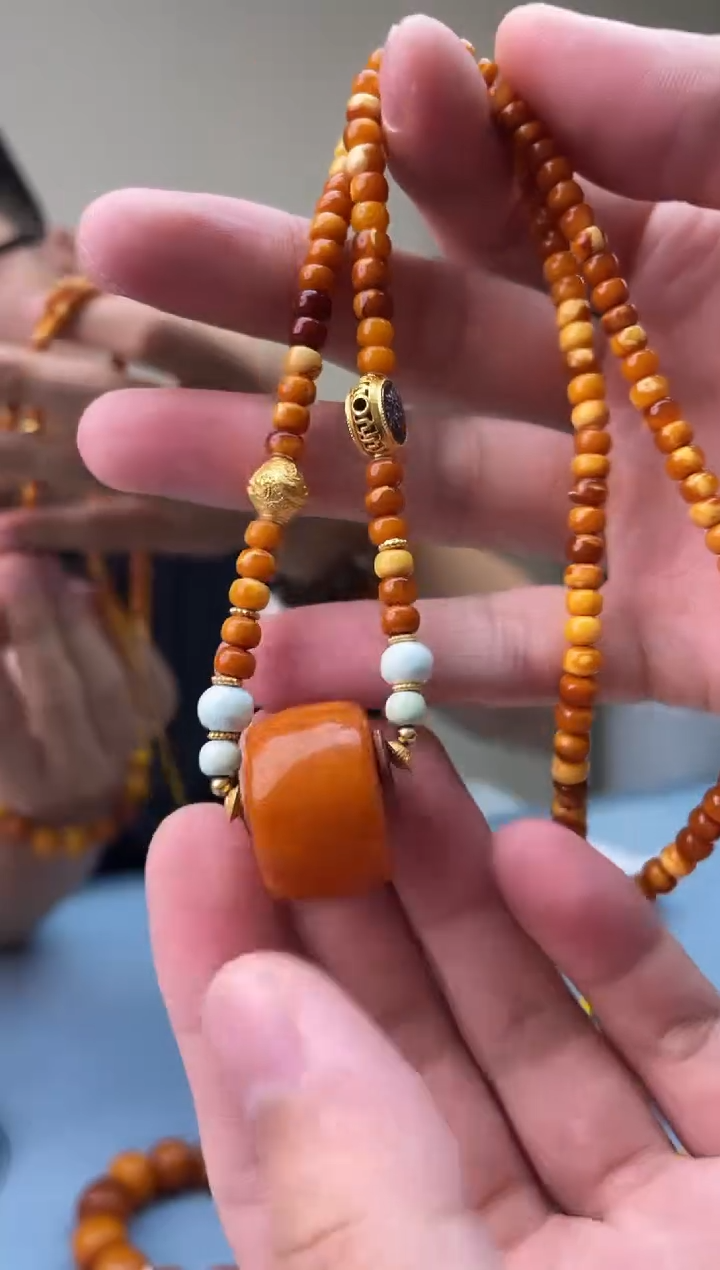 未镶嵌蜜蜡珠宝奇石0，假一罚十多样性发其一