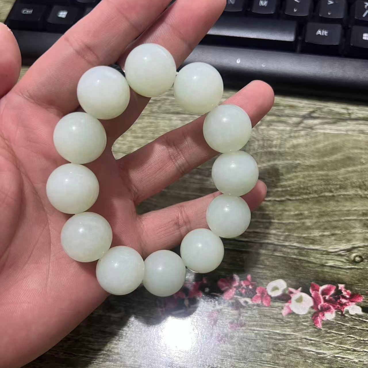 (龙哥专属）新疆和田玉手串Q10277821009（多样性发货拍一发一）