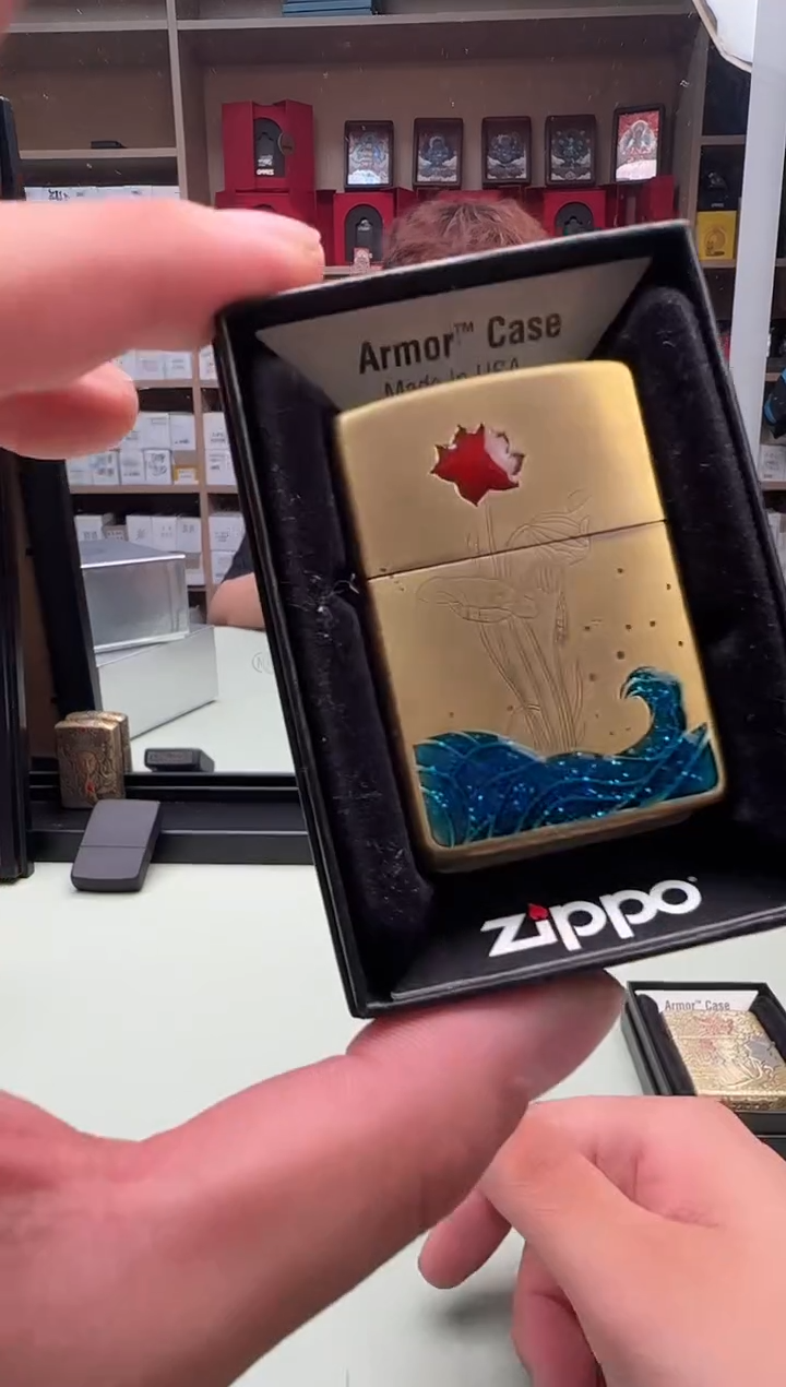 Zippo打火机爱莲说