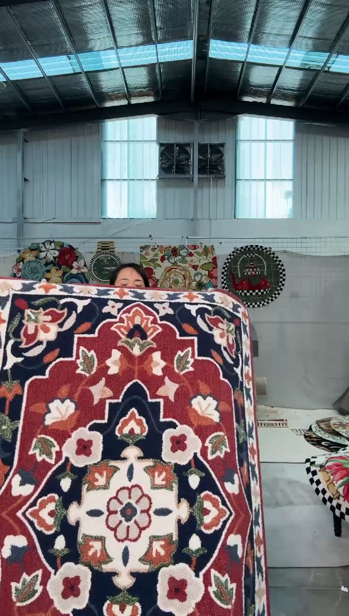 混纺财****女120*180红色手工地毯