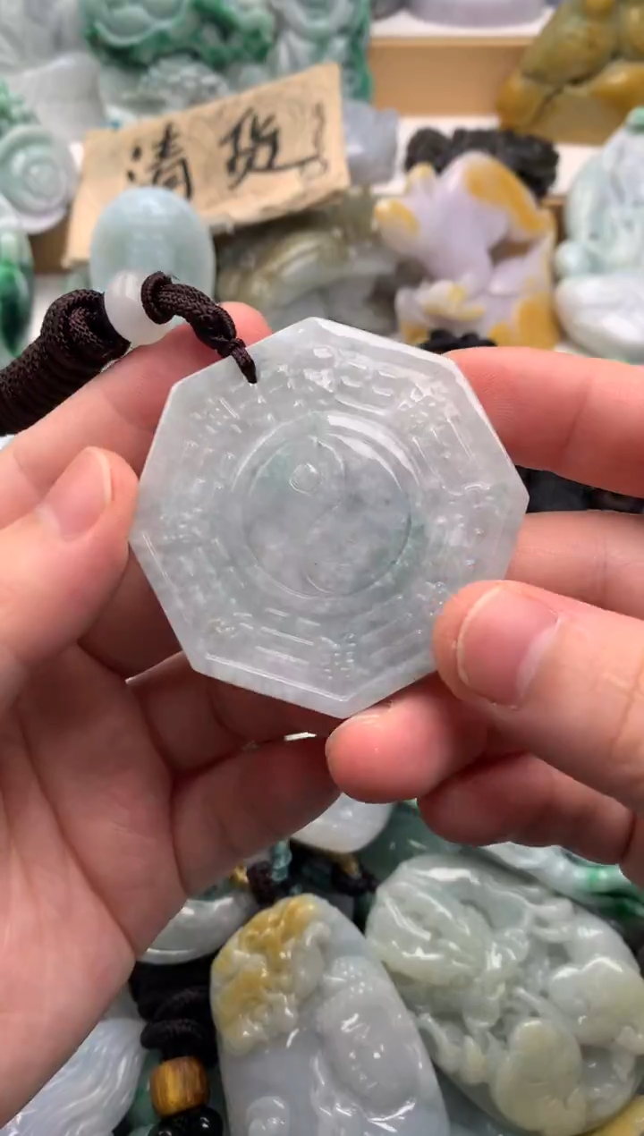 吊坠(不含链)未镶嵌翡翠1