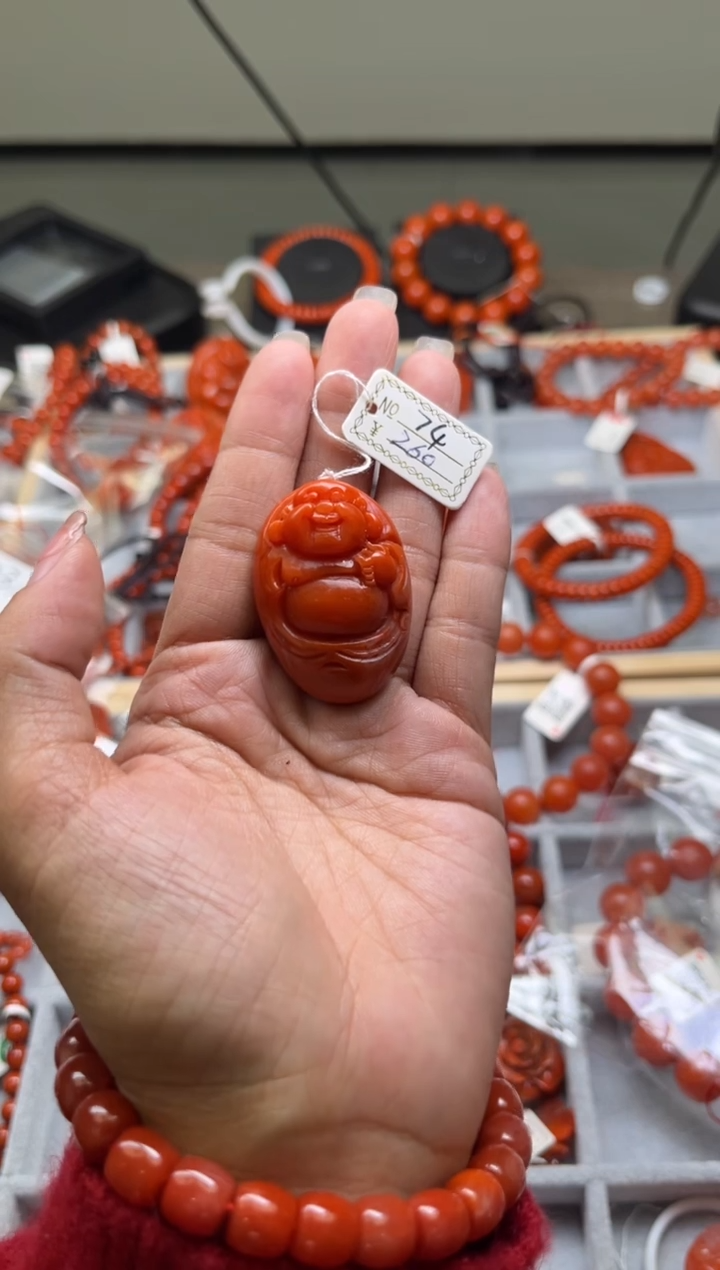 【闪购商品】南红玛瑙珠宝奇石未镶嵌74