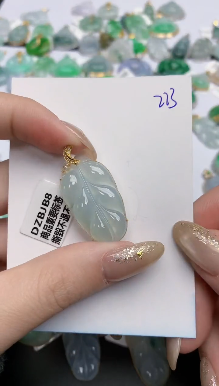 【闪购商品】翡翠颈饰18K金镶嵌天然缅甸翡翠A货