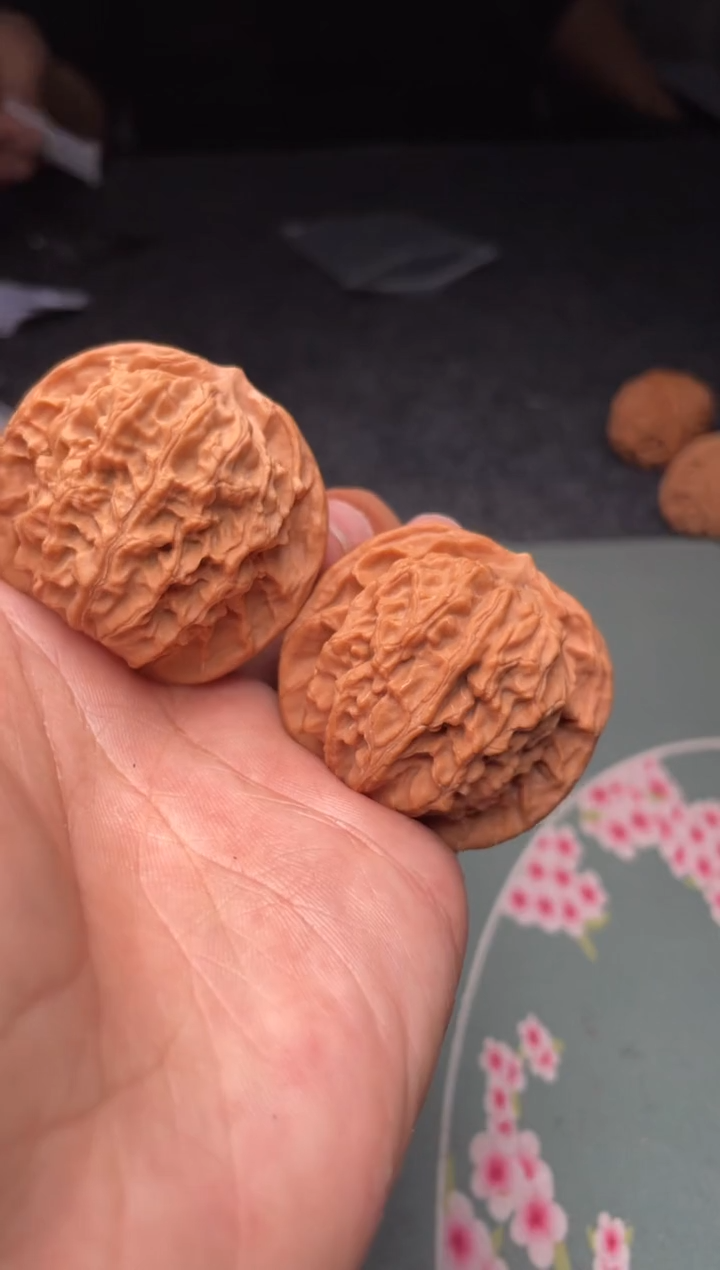 把件文玩核桃a306 盘龙纹   42尺