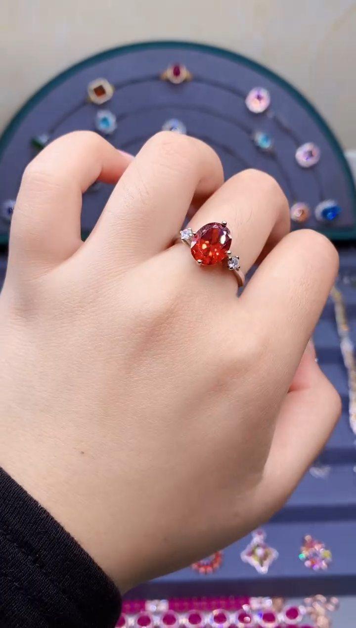 【闪购商品】石榴石戒指银S925镶嵌52