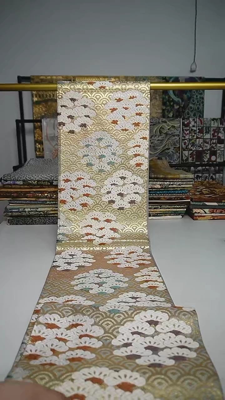 【闪购商品】织绣77 六通松树团花