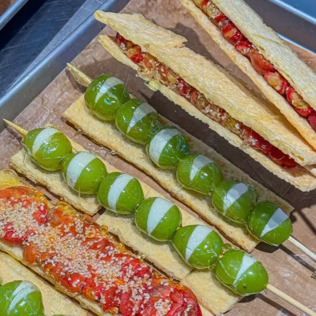 【奶皮子糖葫芦】【顺丰/京东冷链】草莓葡萄山楂新鲜水果奶皮子鲜果