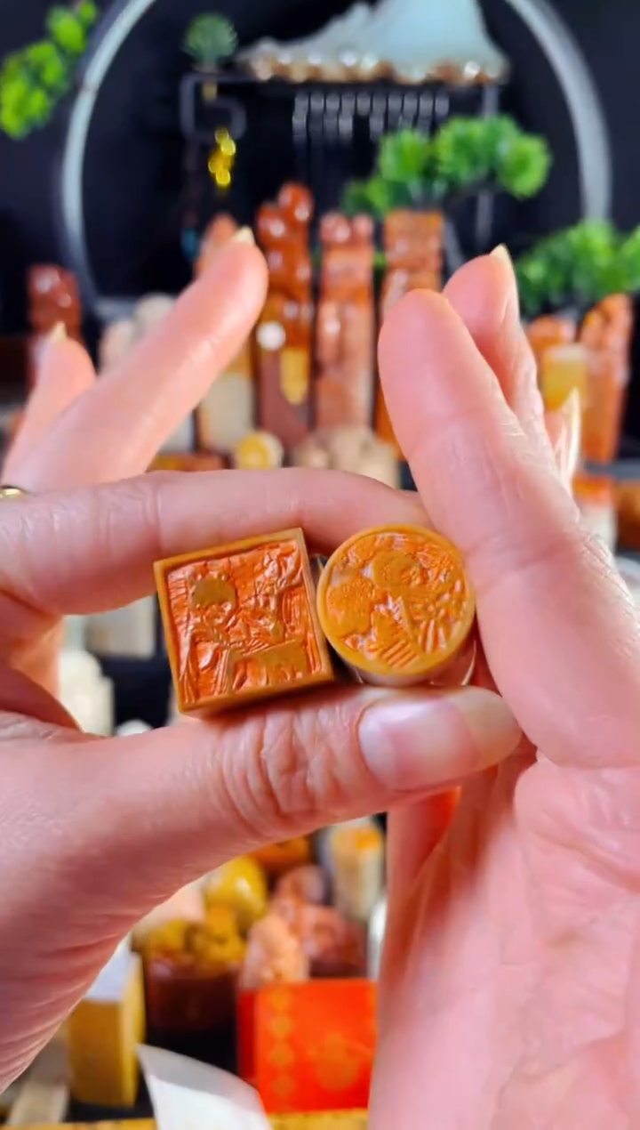 巴林石印石手工篆刻《写字女孩2.0木纹+读书女孩2.0巴林圆形》