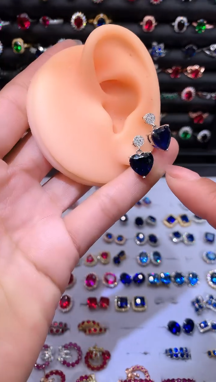 【闪购商品】蓝宝石耳饰银S925镶嵌1