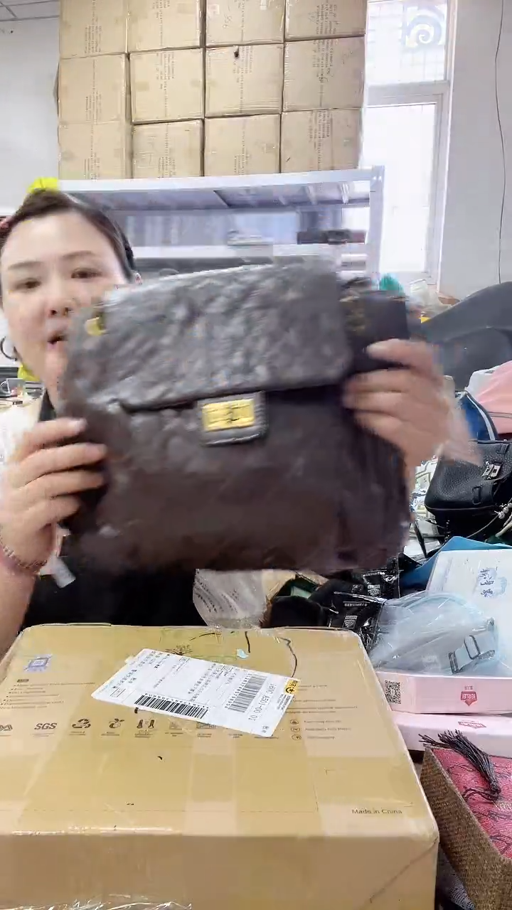 塑料琪老板女包1号店洋气腋下包发图片款