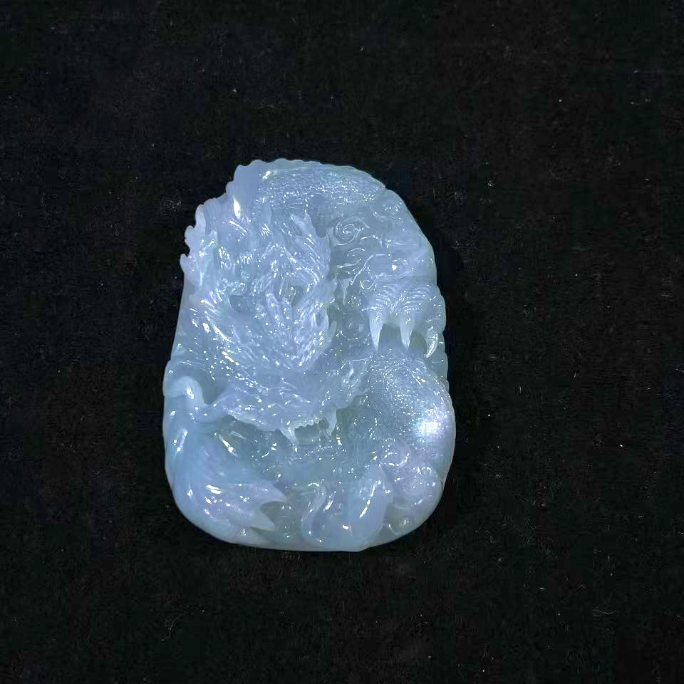 天然缅甸A货翡翠龙牌冰透气质精雕