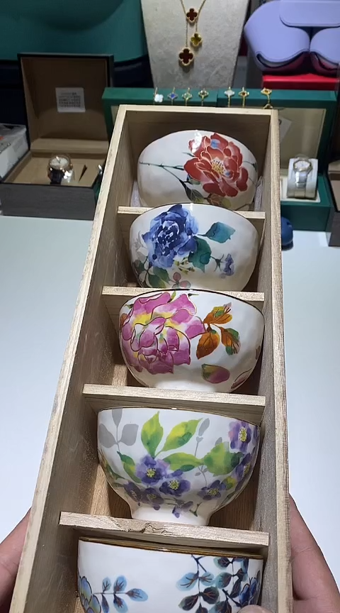 瓷片生活的本意就是开心@@1