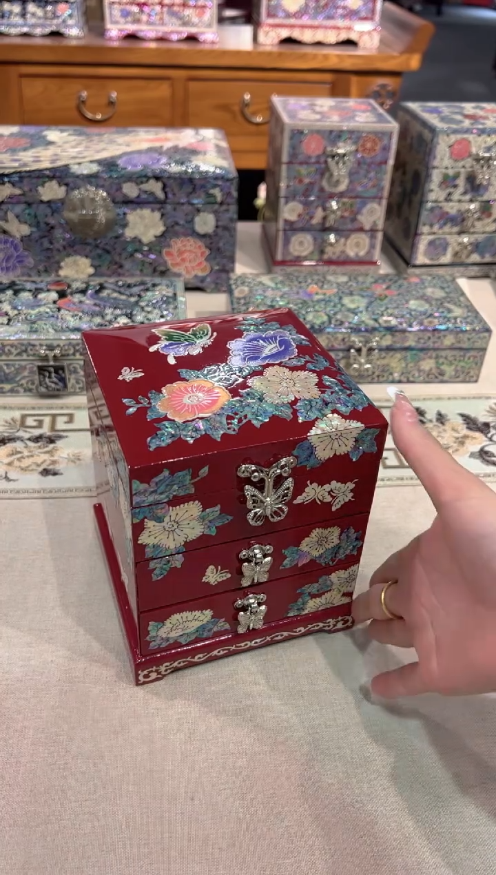 【闪购商品】三层蝶恋花·弘贝雅螺钿漆器文化馆