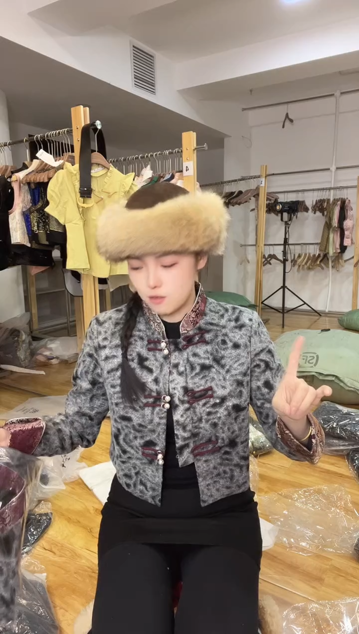 2XL码    125-135斤   外套