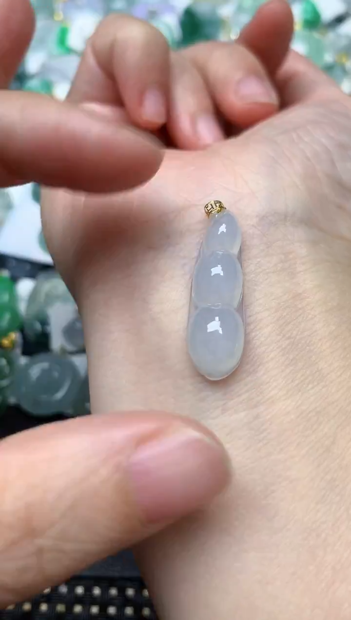 颈饰18K金镶嵌翡翠天然缅甸A货翡翠